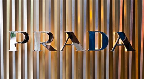 prada spa l'oreal sign